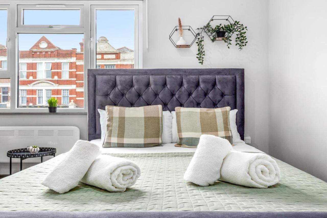 B&B Sydenham Stays By Hayes Residency
